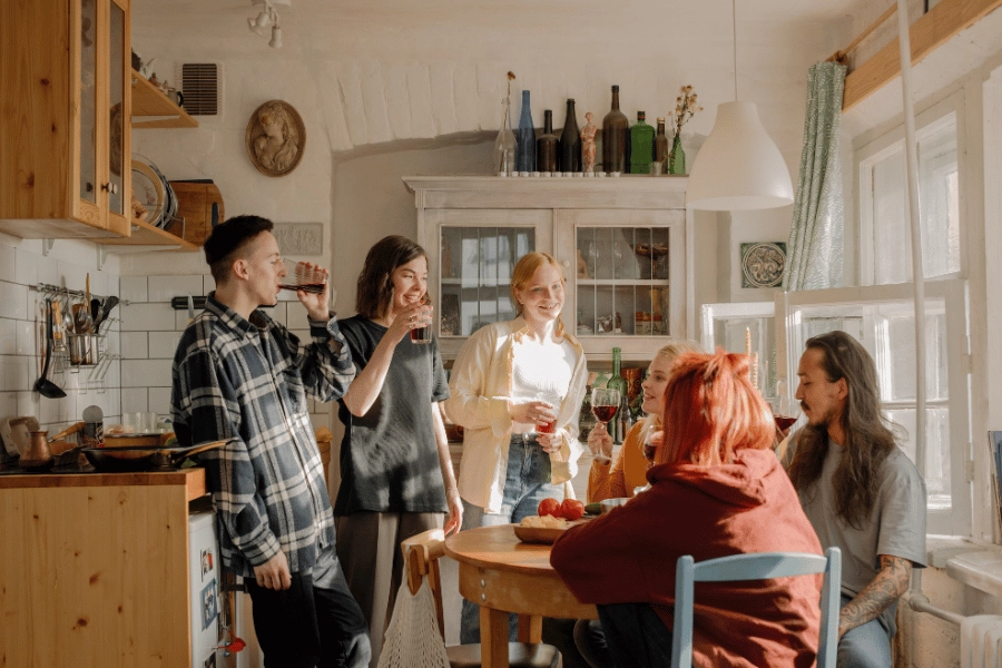 Co-Living: The Ultimate Guide to Communal Living 